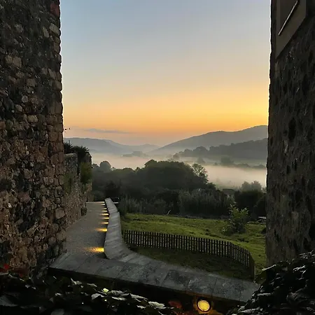 Hotel Cal Sastre Santa Pau